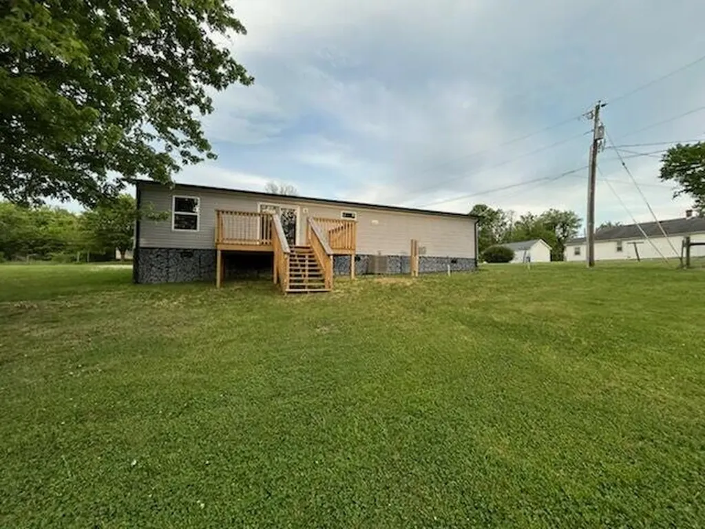 259 Forest Drive Sharpsburg KY 40374