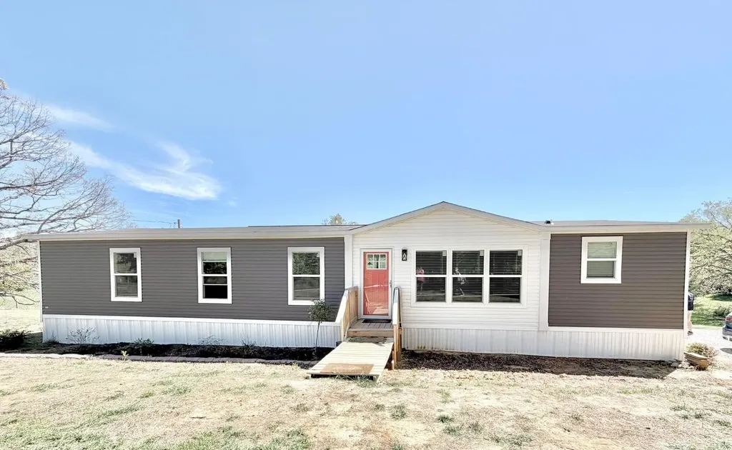 130 Patsy Road Irvine KY 40336
