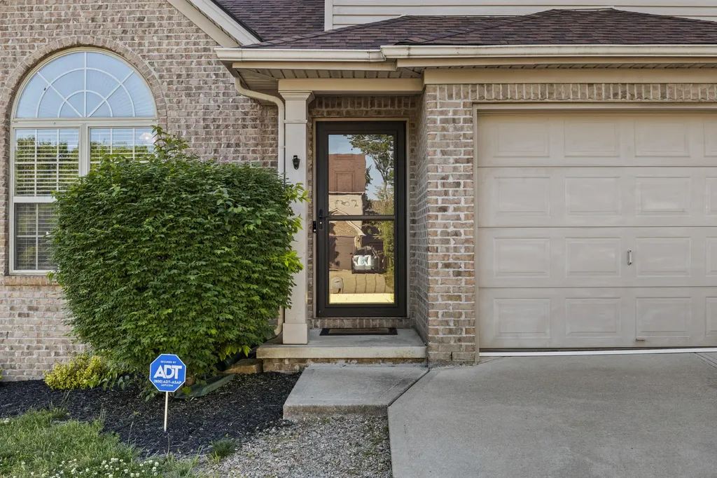 219 Bartram Court Winchester KY 40391