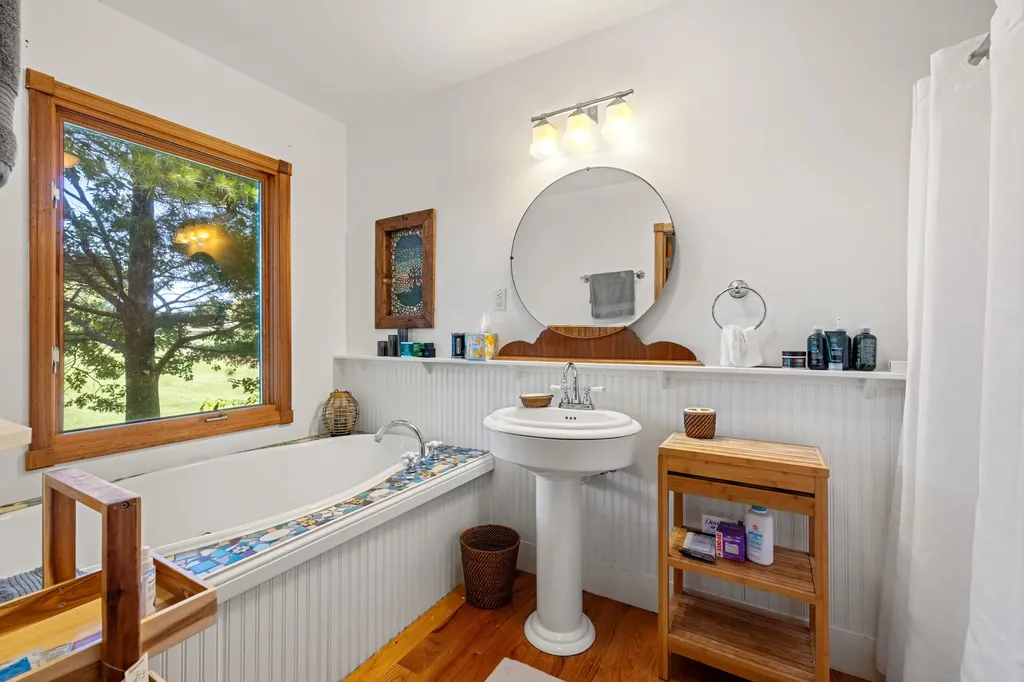 4781 Mount Horeb Pike Lexington KY 40511