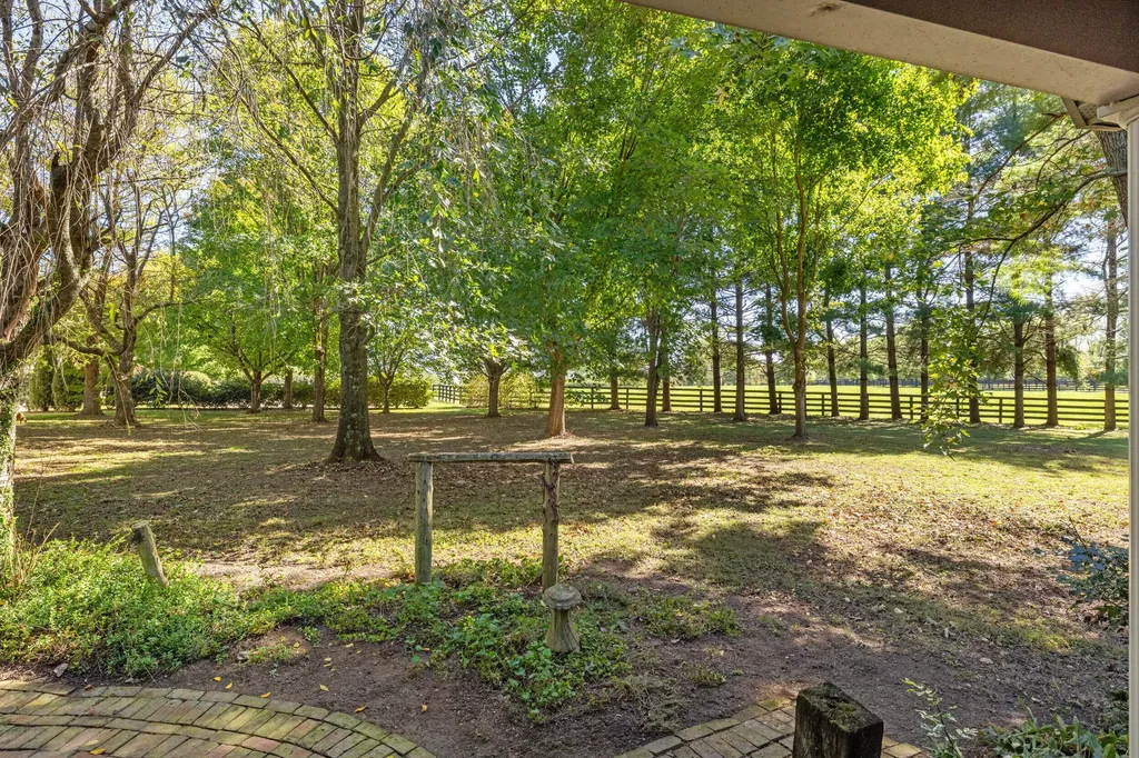 4781 Mount Horeb Pike Lexington KY 40511