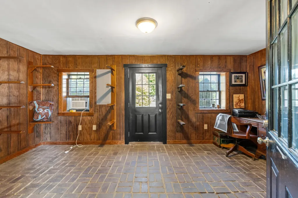 4781 Mount Horeb Pike Lexington KY 40511