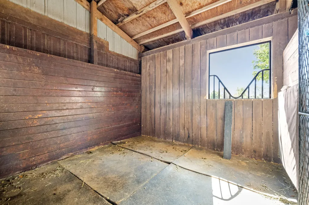 4781 Mount Horeb Pike Lexington KY 40511