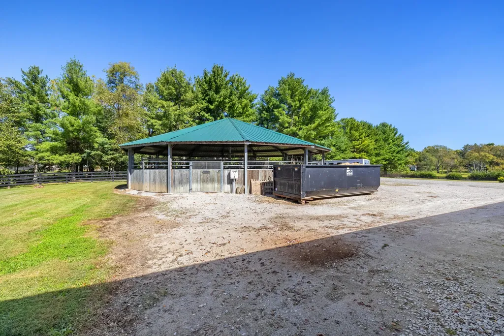 4781 Mount Horeb Pike Lexington KY 40511