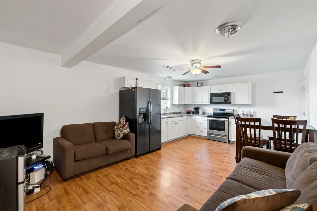 4781 Mount Horeb Pike Lexington KY 40511