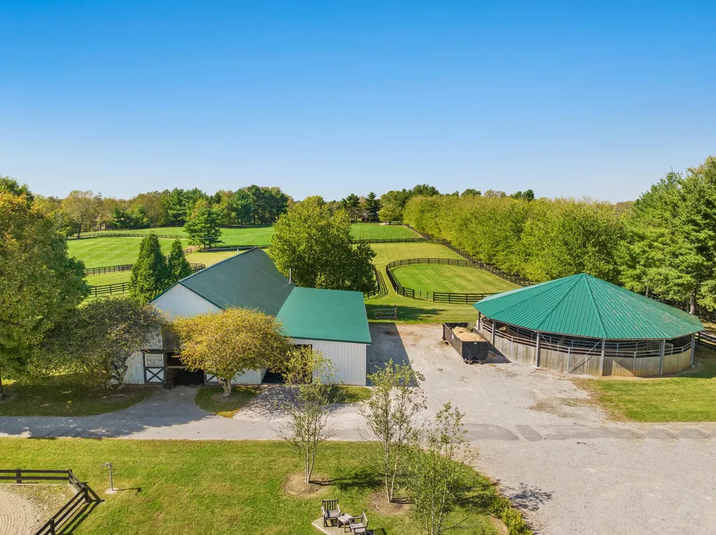 4781 Mount Horeb Pike Lexington KY 40511