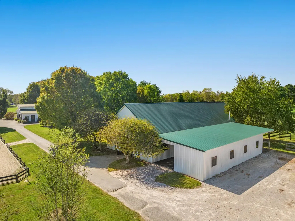 4781 Mount Horeb Pike Lexington KY 40511