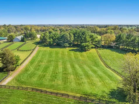 4781 Mount Horeb Pike Lexington KY 40511
