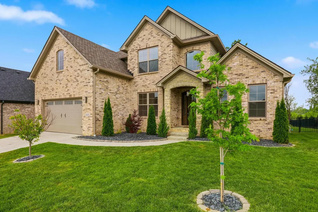 2353 Cosimo Way Lexington KY 40509