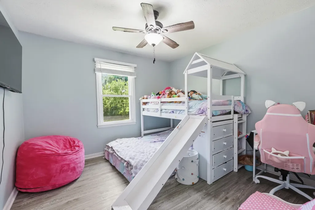 1123 Wells Lane Lawrenceburg KY 40342
