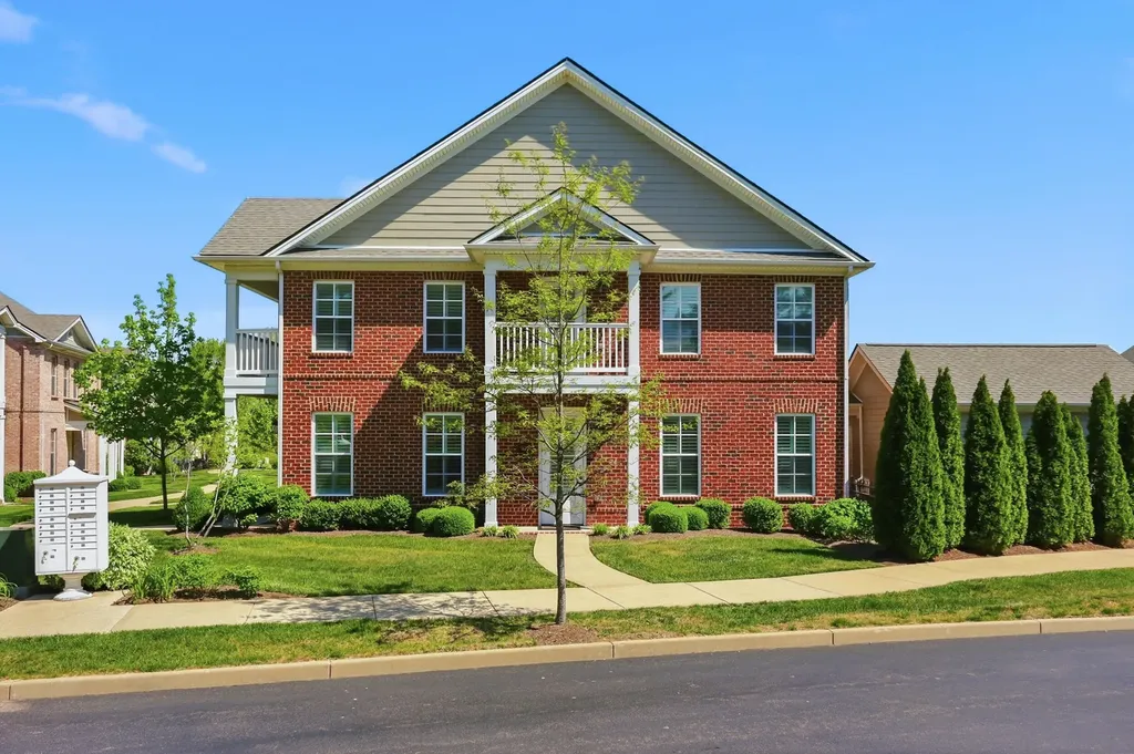 2153 Patchen Lake Lane Lexington KY 40505
