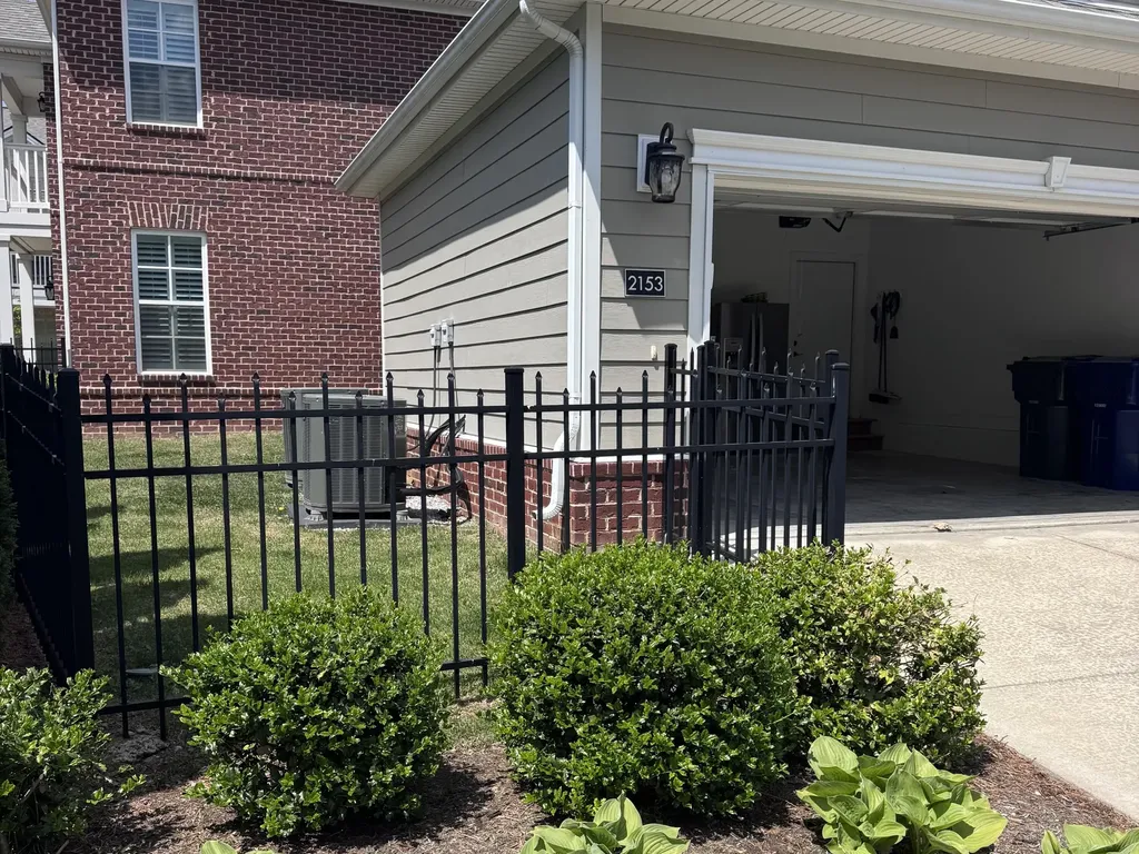 2153 Patchen Lake Lane Lexington KY 40505
