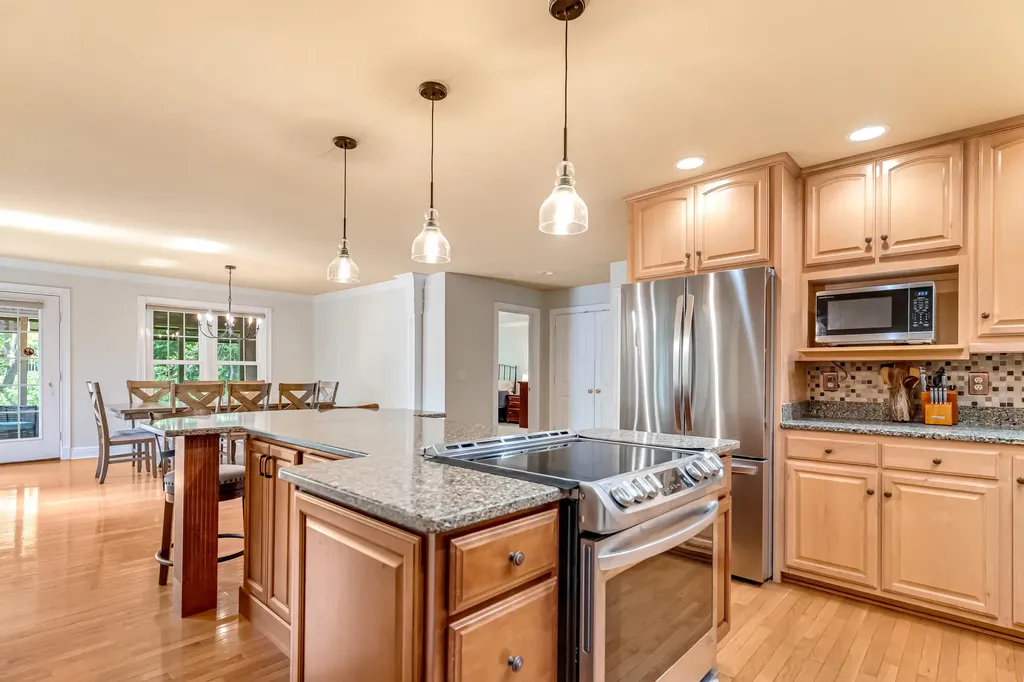 154 Brookview Drive Richmond KY 40475