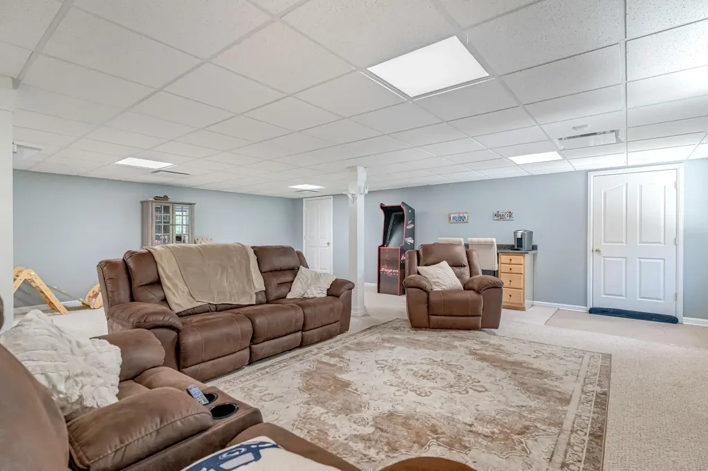 154 Brookview Drive Richmond KY 40475