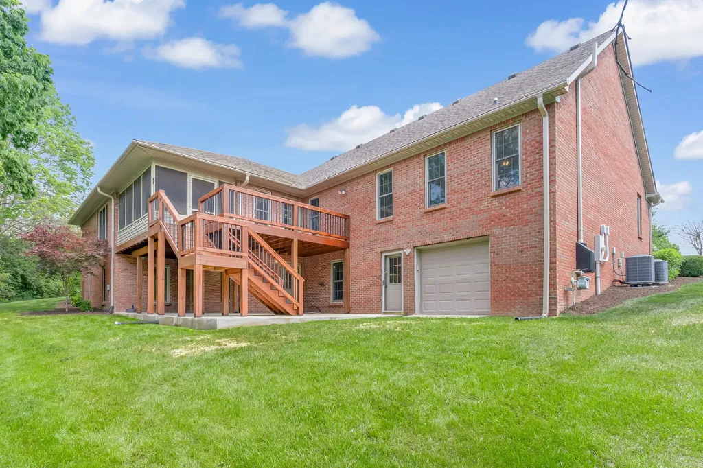 154 Brookview Drive Richmond KY 40475
