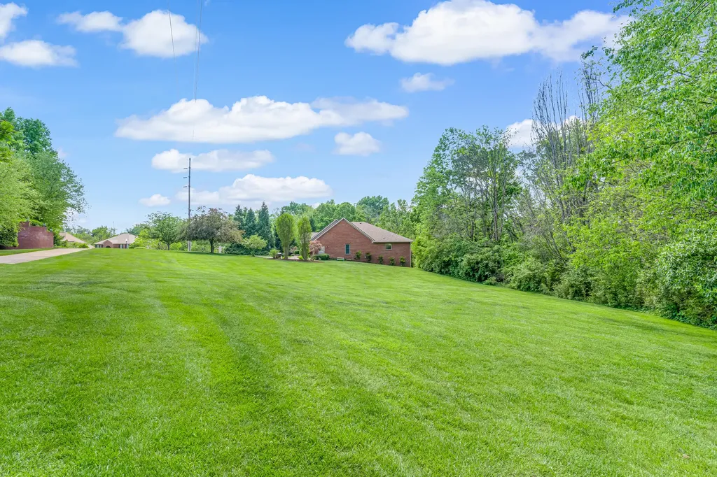 154 Brookview Drive Richmond KY 40475