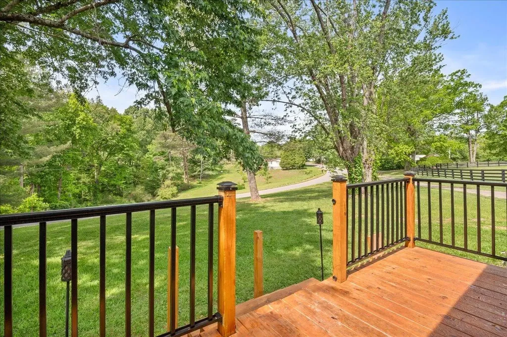 460 Topton Road London KY 40744