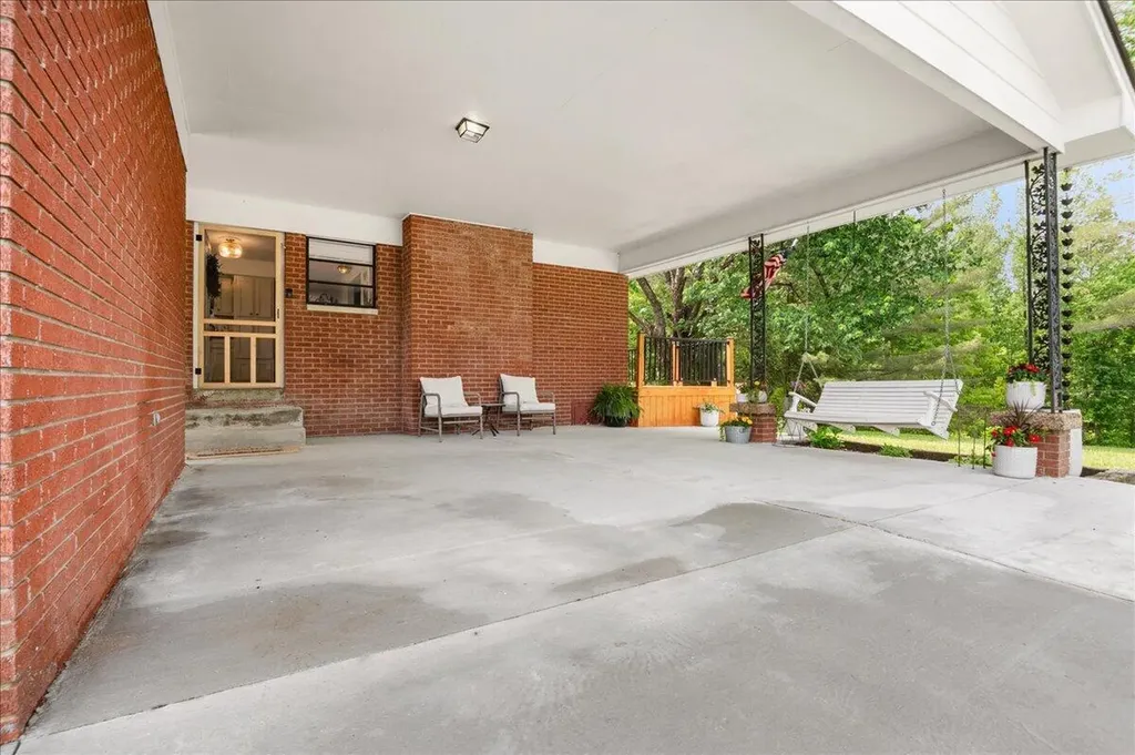 460 Topton Road London KY 40744