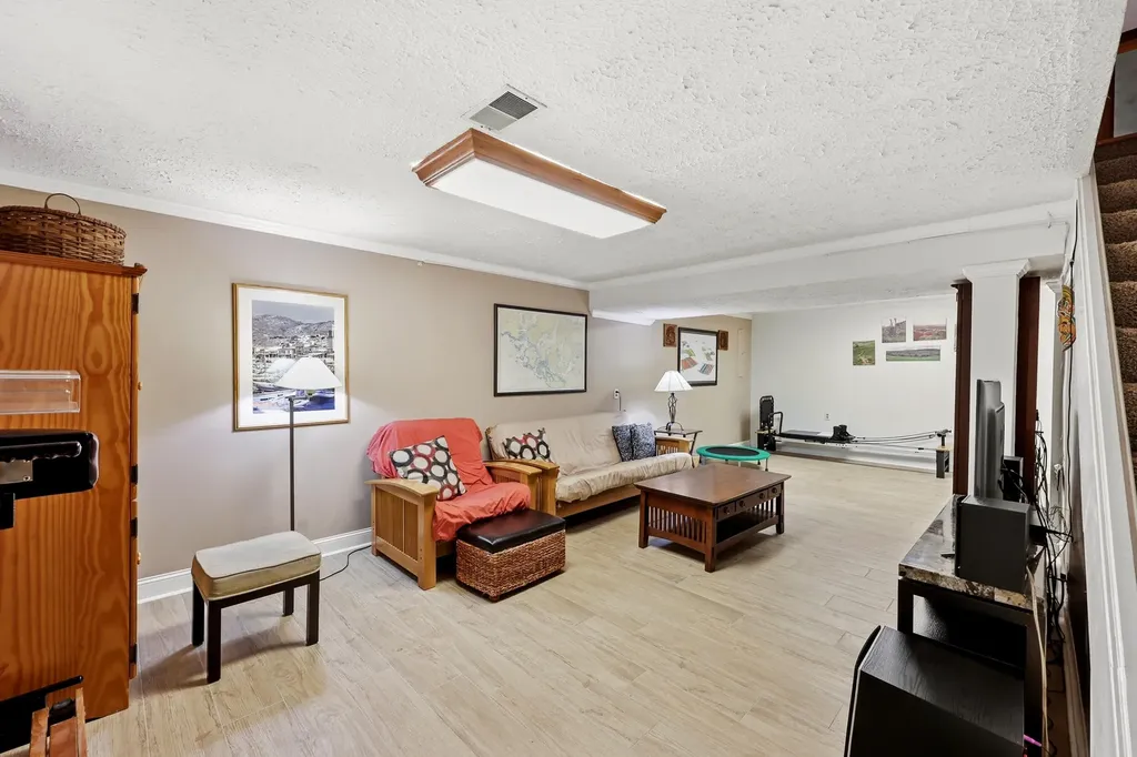 2189 Sallee Drive Lexington KY 40513