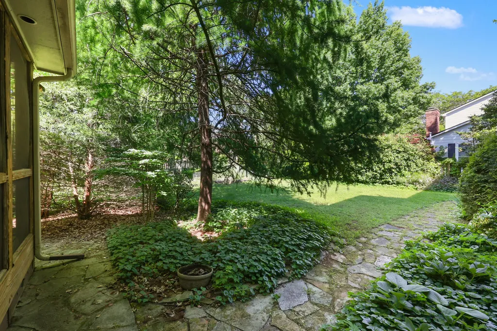 2189 Sallee Drive Lexington KY 40513