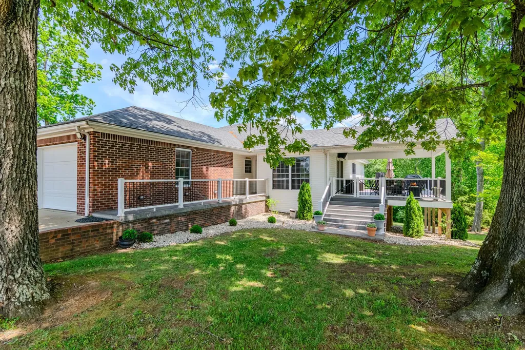 143 Dylan Drive Jamestown KY 42629