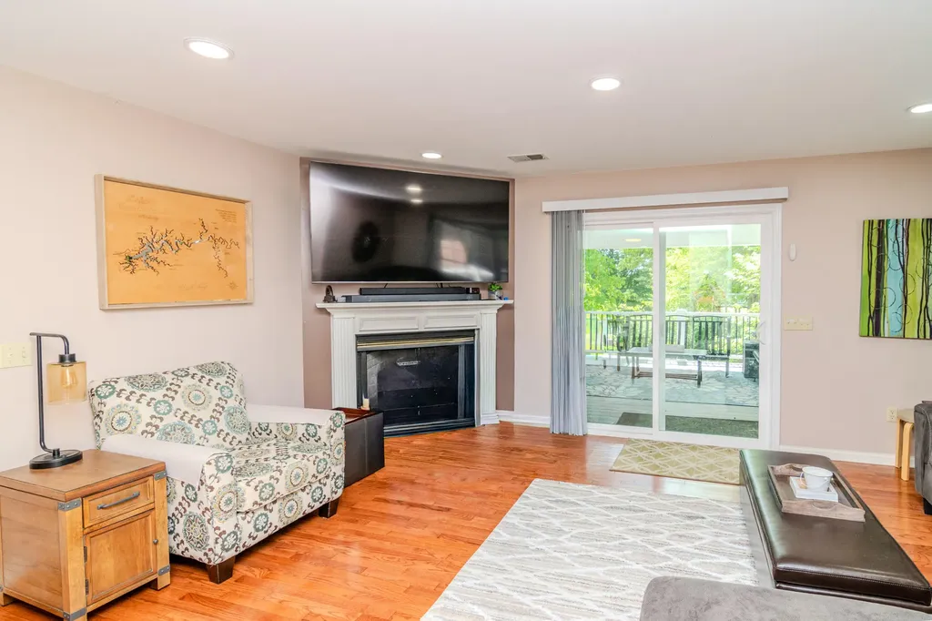 143 Dylan Drive Jamestown KY 42629