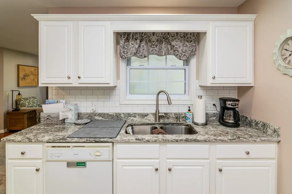 143 Dylan Drive Jamestown KY 42629