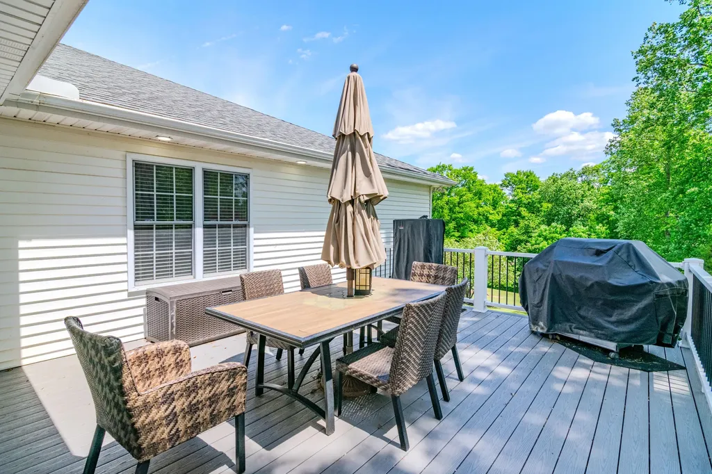 143 Dylan Drive Jamestown KY 42629