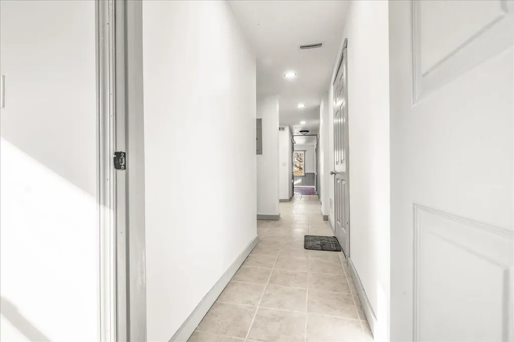 11 Mjb Drive London KY 40744