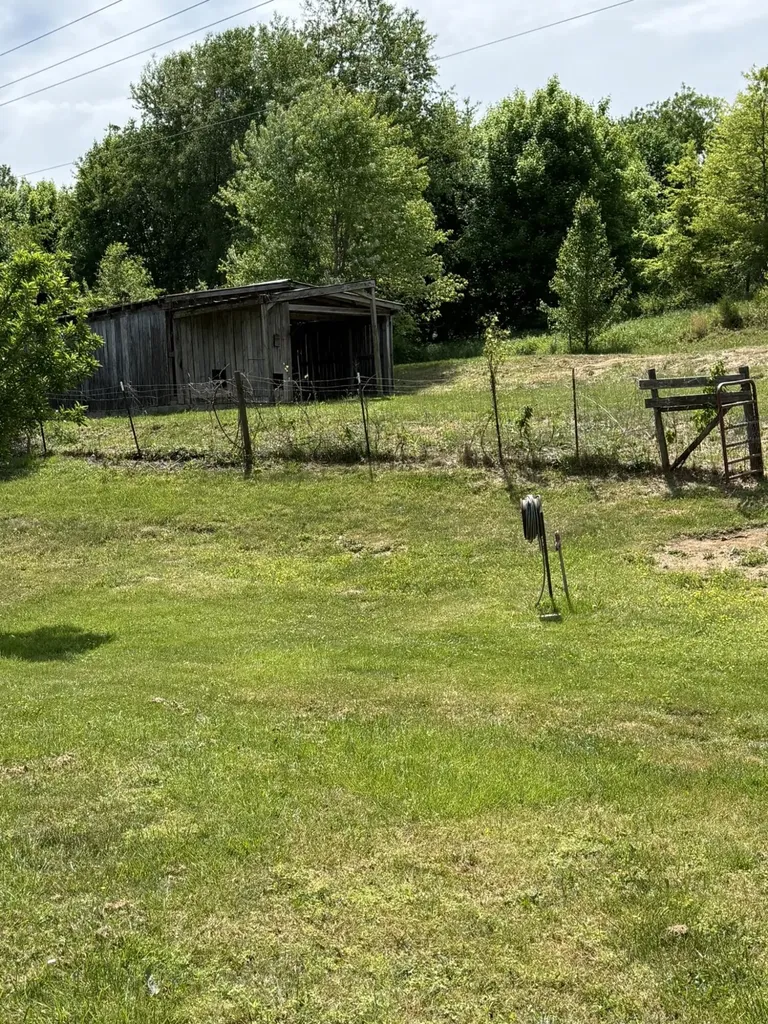 11 Mjb Drive London KY 40744