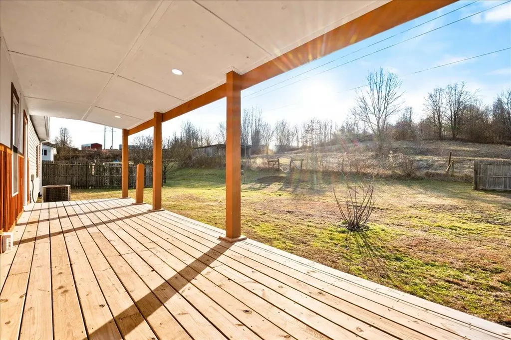11 Mjb Drive London KY 40744