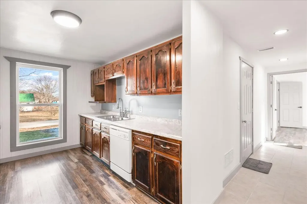 11 Mjb Drive London KY 40744