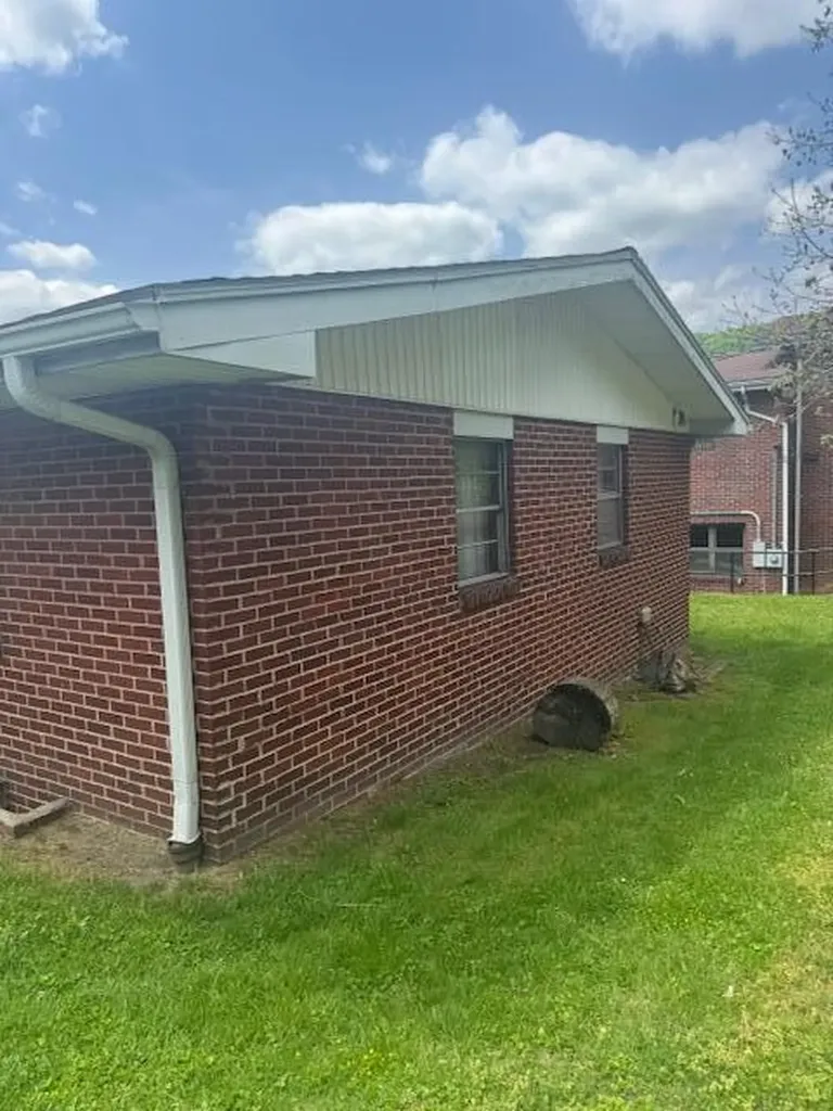 403 E Mound Street Harlan KY 40831
