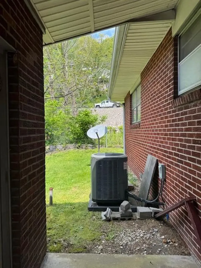 403 E Mound Street Harlan KY 40831