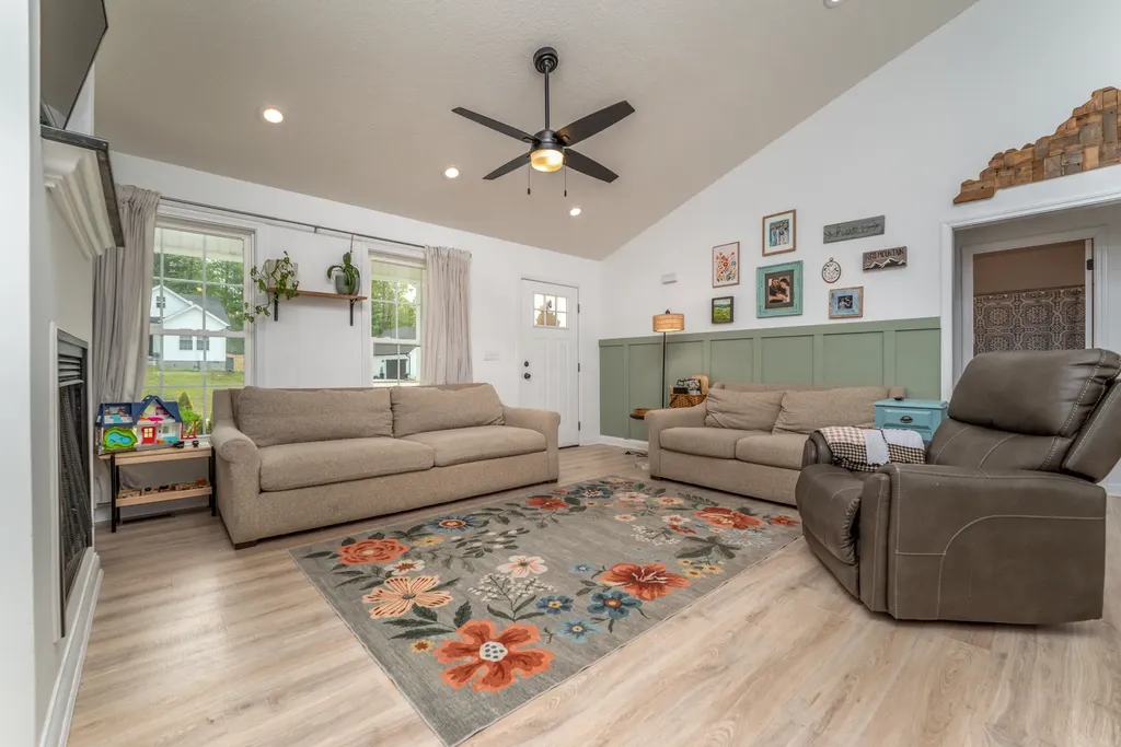 87 Woodlock Drive Morehead KY 40351