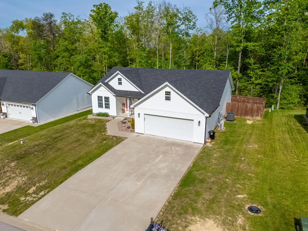 87 Woodlock Drive Morehead KY 40351