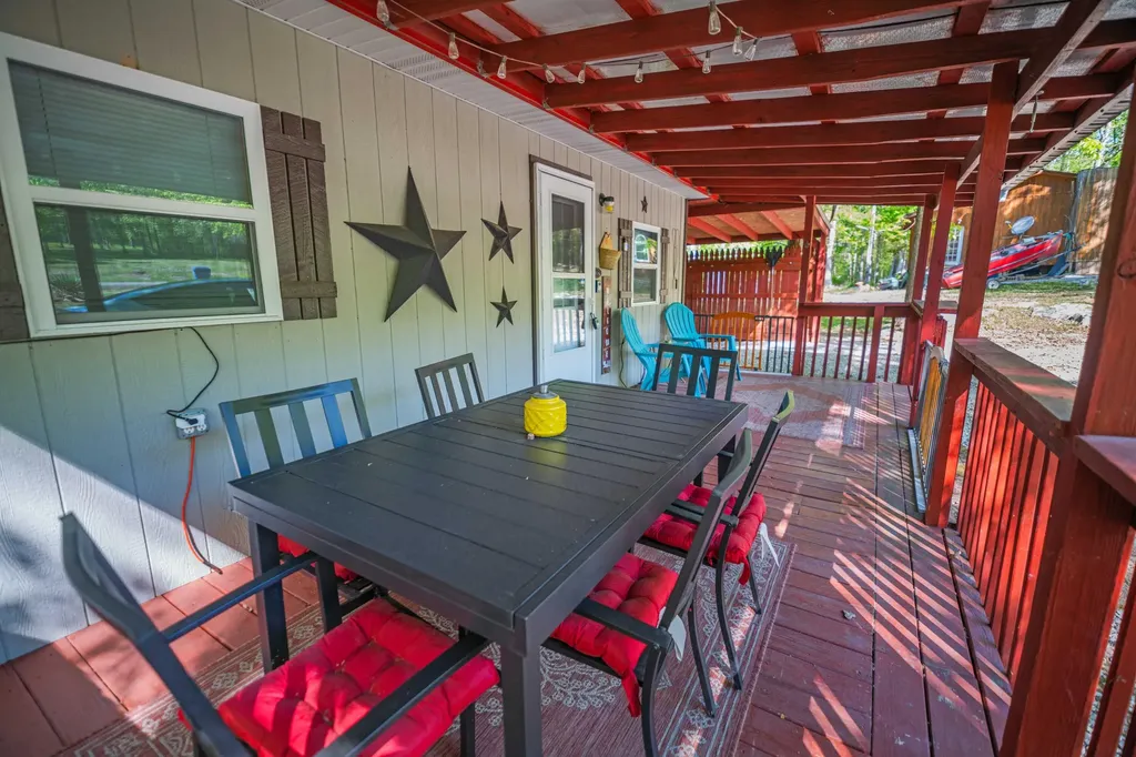 1836 Paradise Road Somerset KY 42501