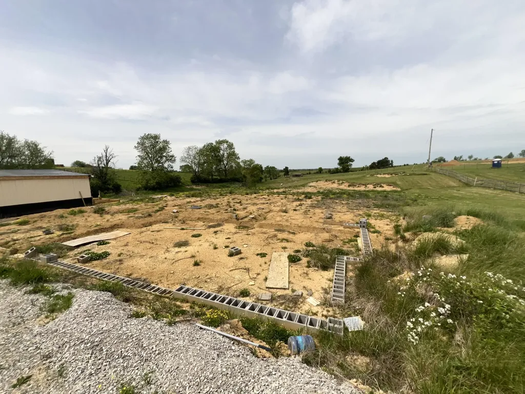 103 Morton Drive Salvisa KY 40372