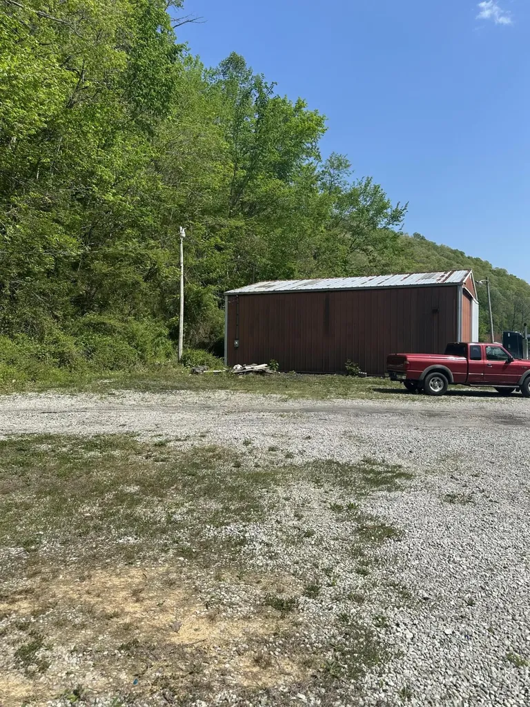 14195 S U.s. 421 Manchester KY 40962