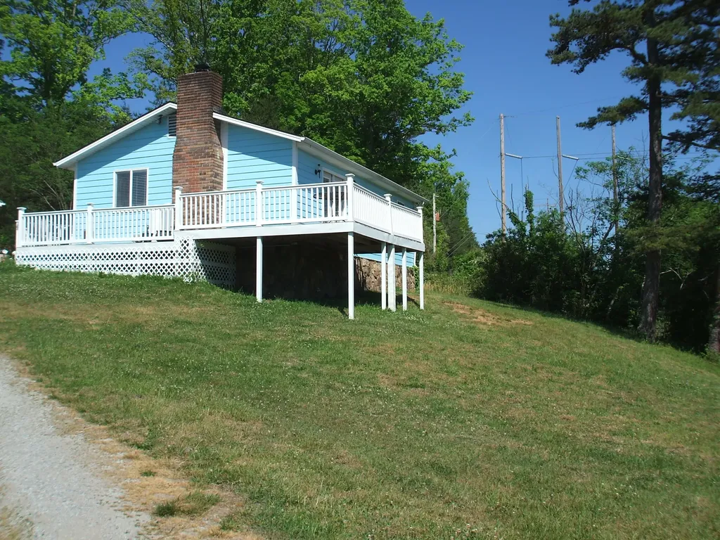 1276 Garland Road Burnside KY 42519