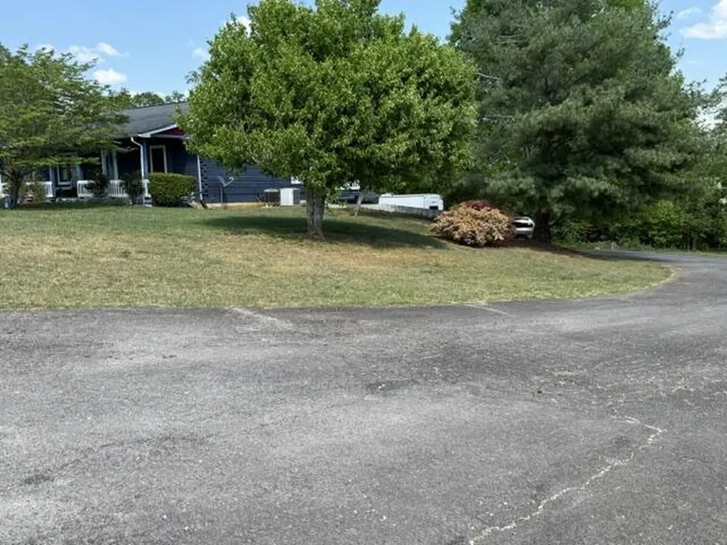 402 Westwood Drive Nancy KY 42544