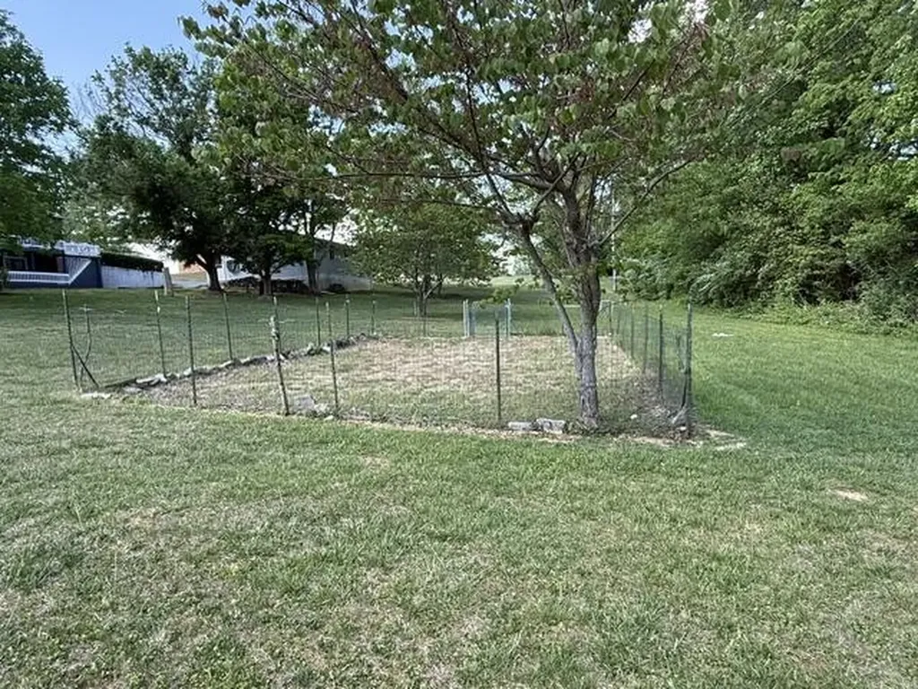 402 Westwood Drive Nancy KY 42544