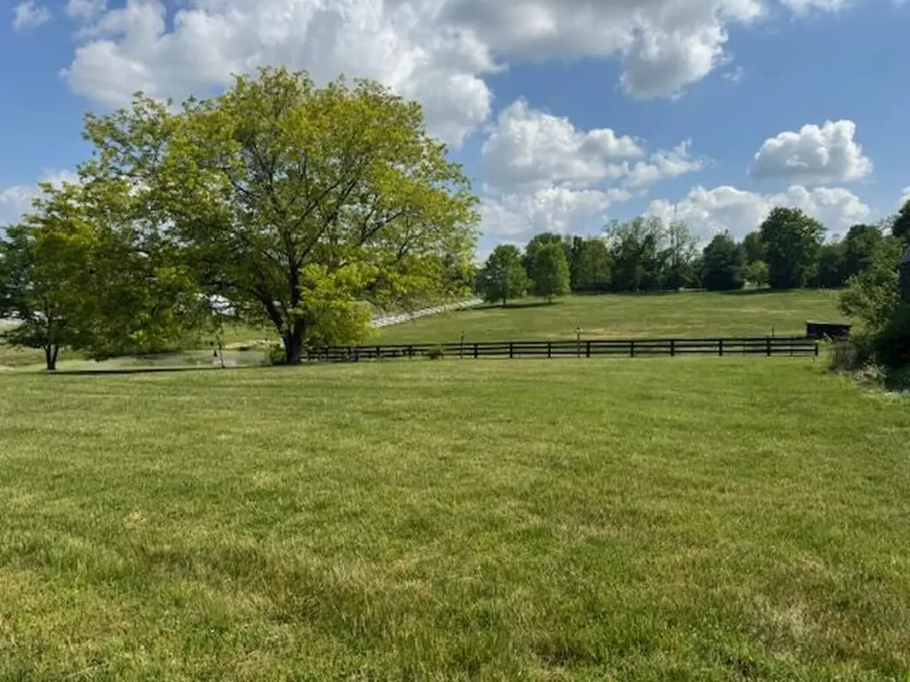 235 Winterhawk Lane Danville KY 40422