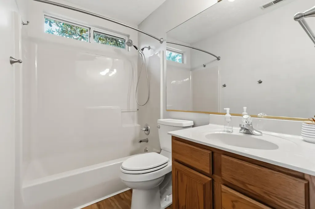 3852 Old Tates Creek Court Lexington KY 40517