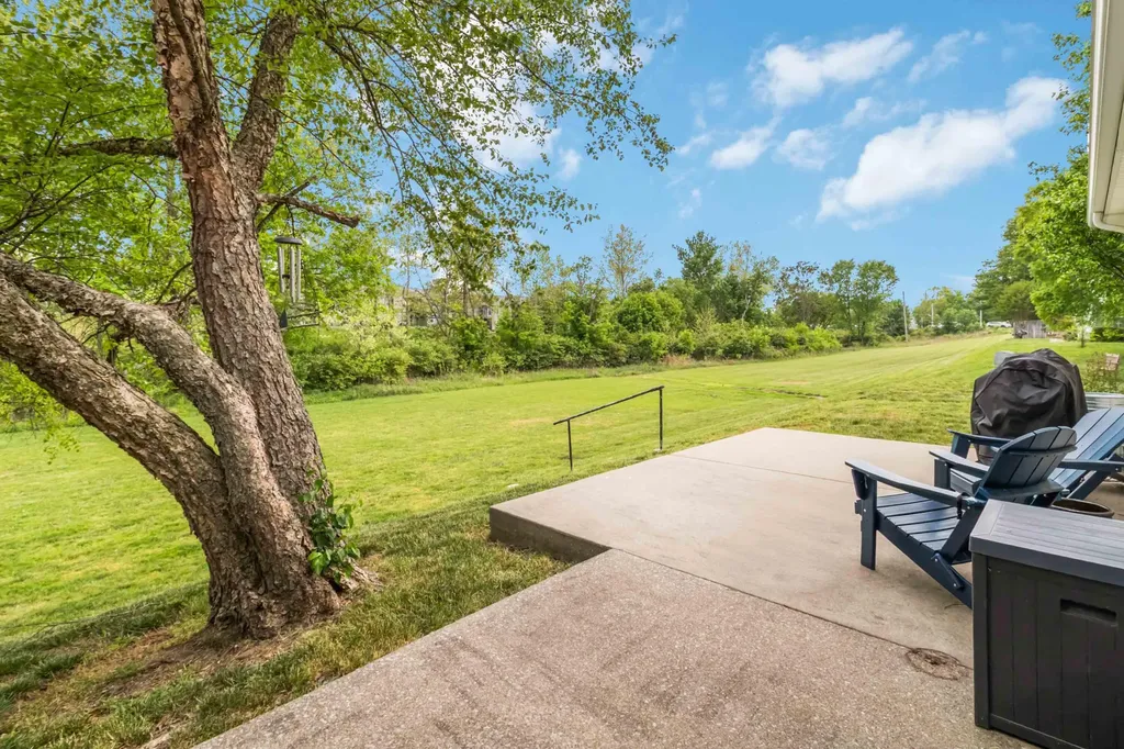 3852 Old Tates Creek Court Lexington KY 40517