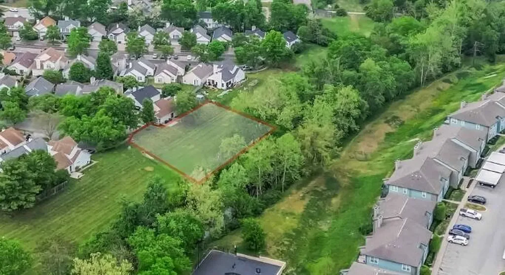 3852 Old Tates Creek Court Lexington KY 40517