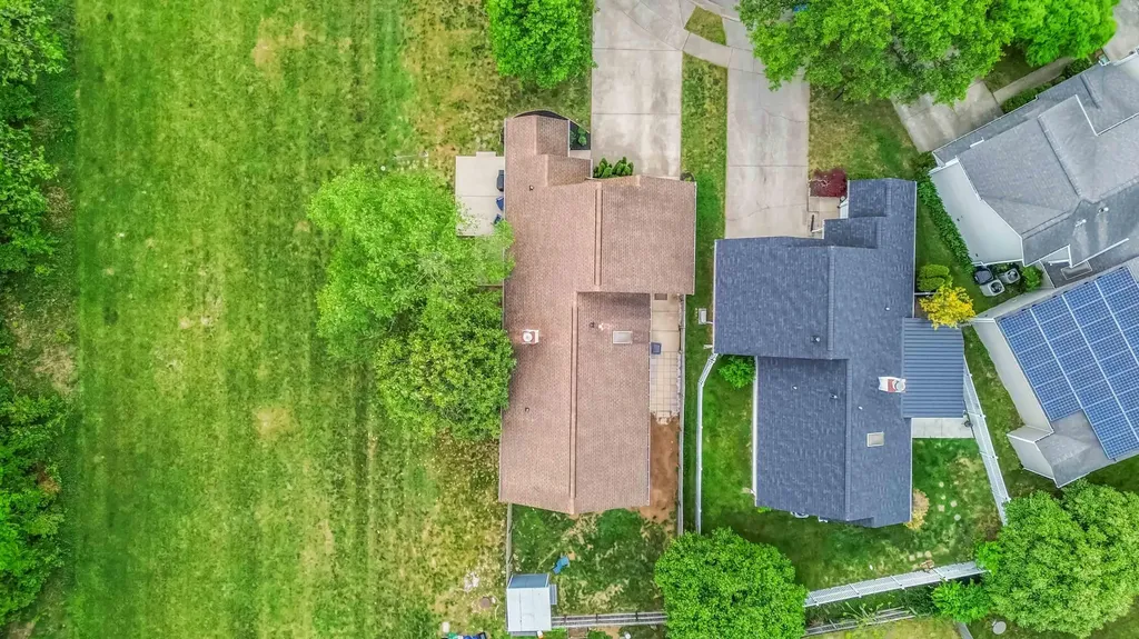 3852 Old Tates Creek Court Lexington KY 40517