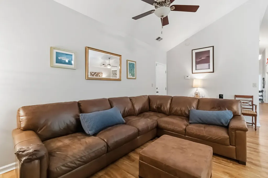 3852 Old Tates Creek Court Lexington KY 40517