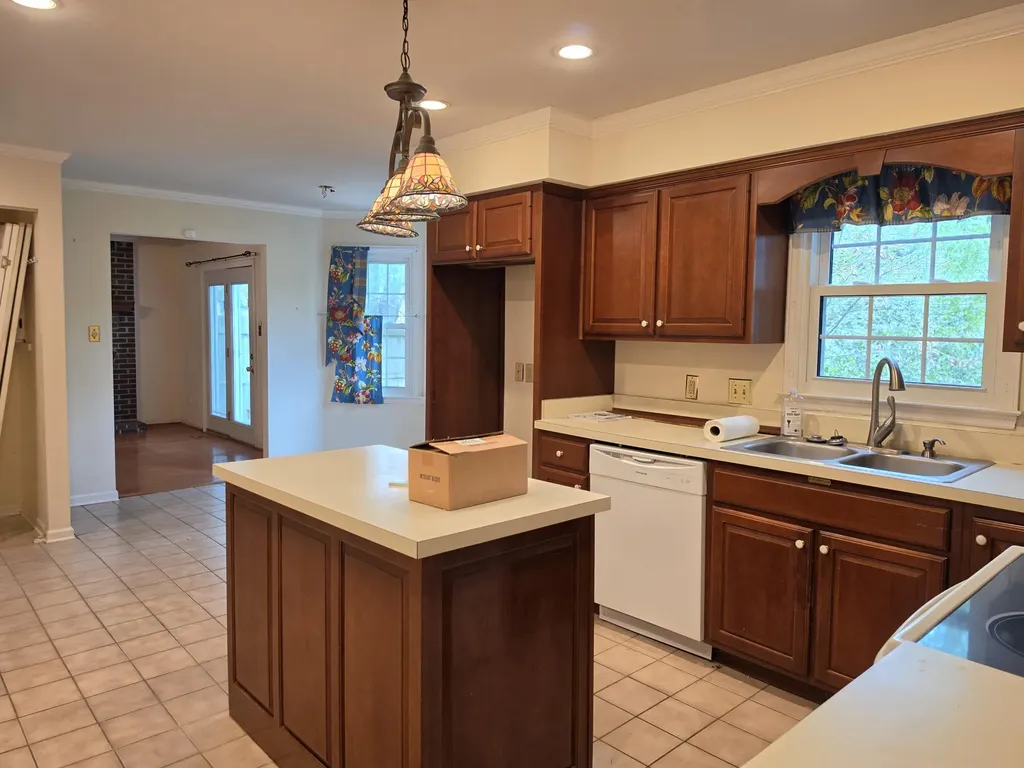 4600 Charwood Court Lexington KY 40515
