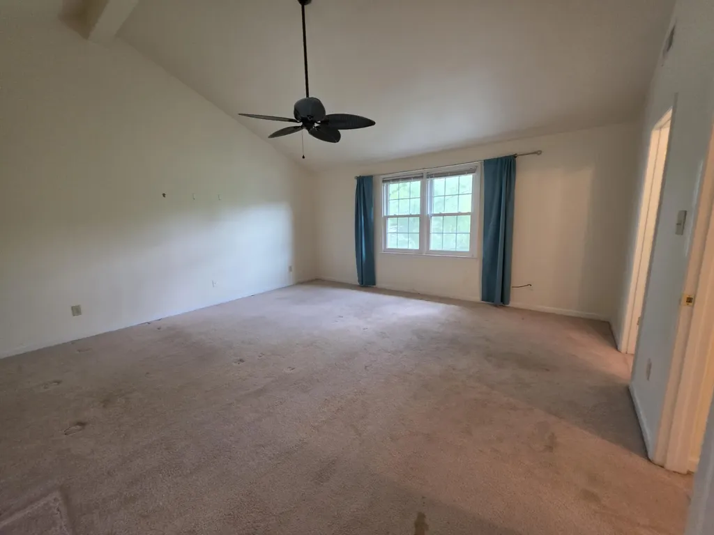 4600 Charwood Court Lexington KY 40515